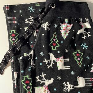 Christmas Pajamas Fleece size Medium by So